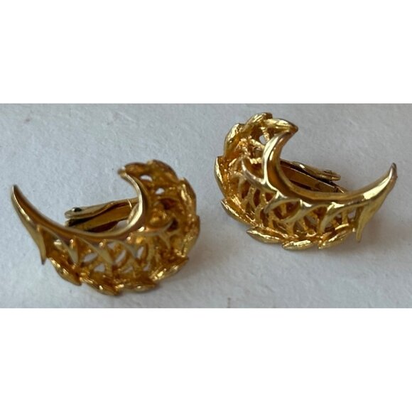 Mixed/Random Lot of 5 Gold Tone Fashion Earrings (See Photos & Description) - Picture 8 of 13